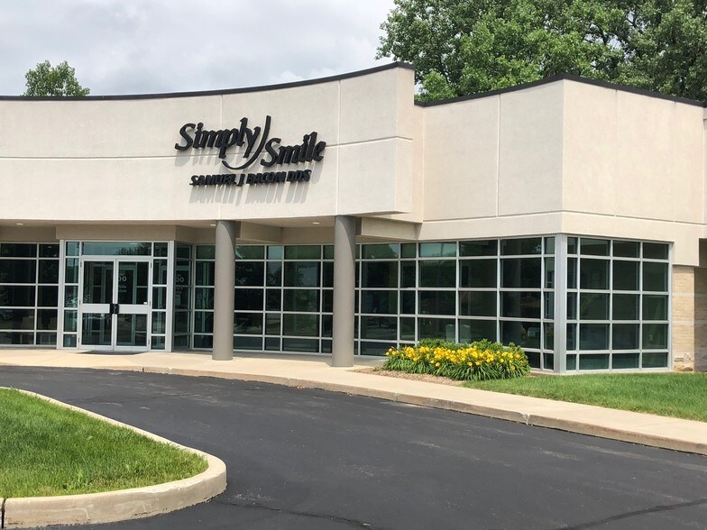 More Photos Of 7340 Crossing Pl, Fishers Medical For Lease