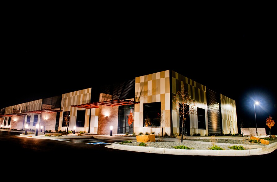 More Photos Of Grand Ave, Montrose Land For Sale