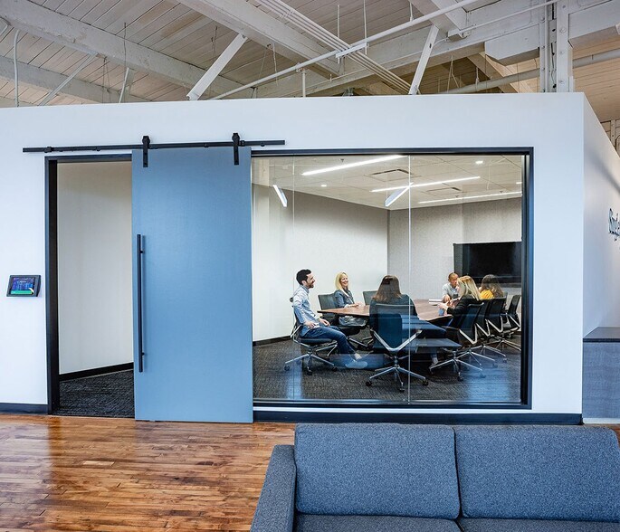 More Photos Of 2000 W Marshall St, Richmond Office For Lease