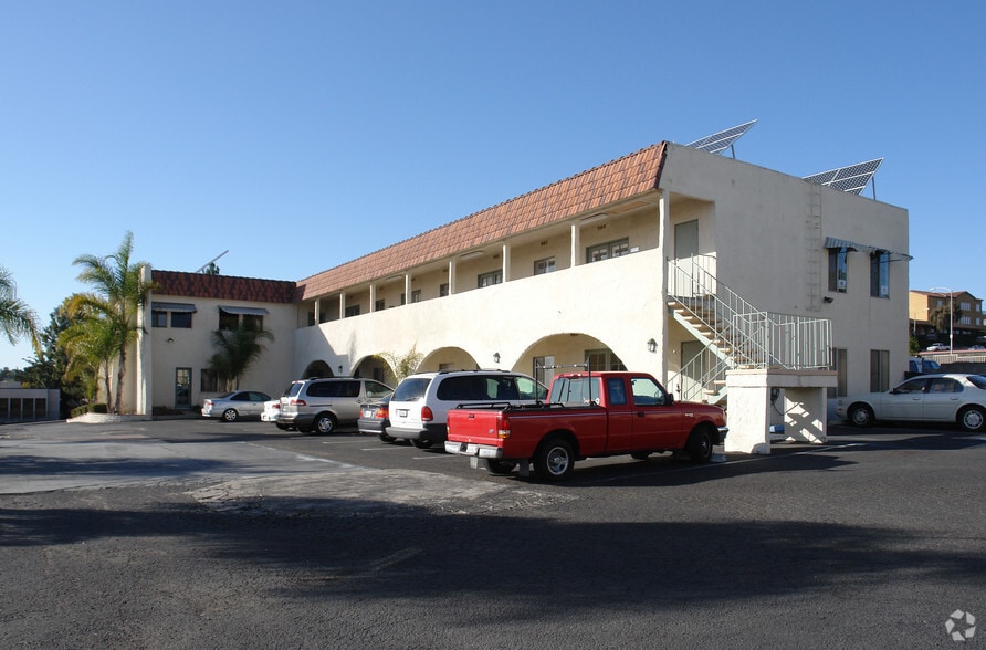 More Photos Of 2170 S El Camino Real, Oceanside Office For Lease