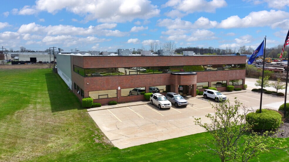 More Photos Of 51214 Industrial Dr, Macomb Warehouse For Sale