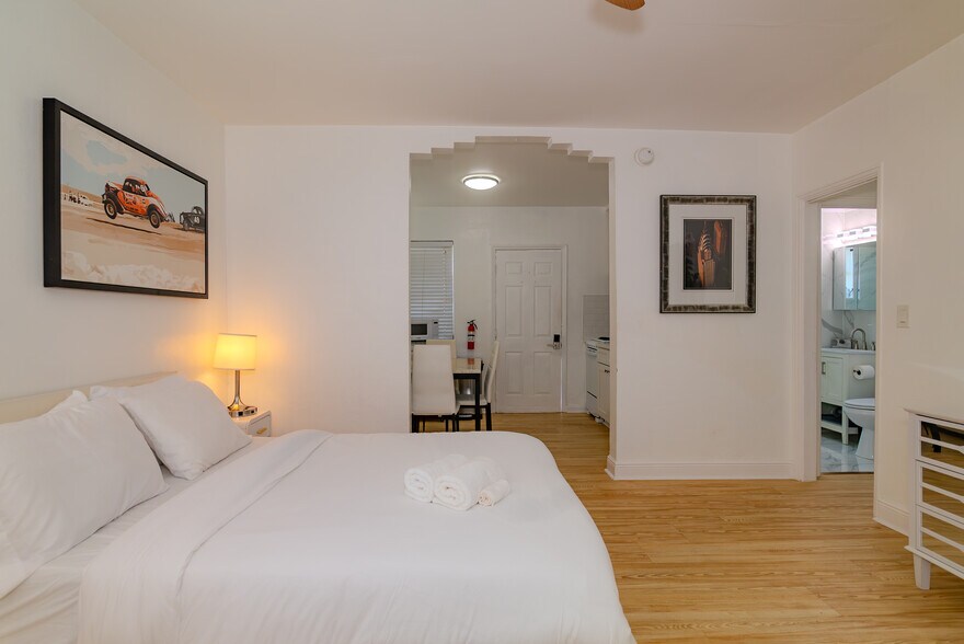 More Photos Of 545 Michigan Ave, Miami Beach Apartments For Sale
