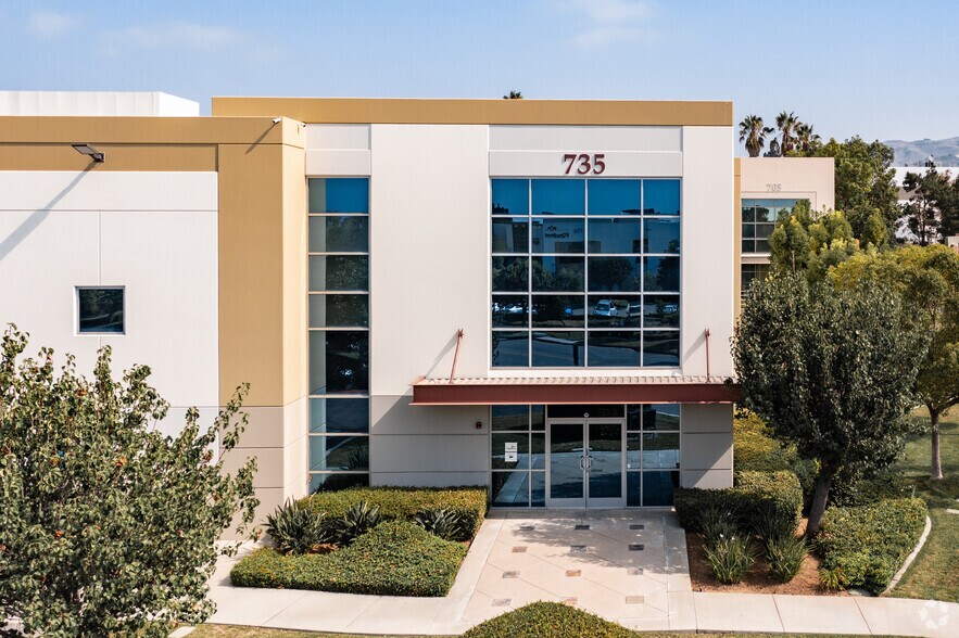More Photos Of 735 Challenger St, Brea Warehouse For Lease