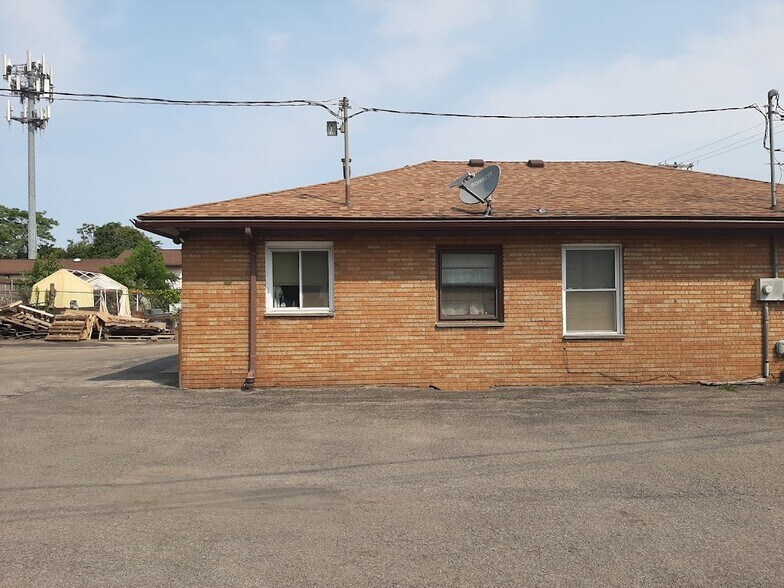 More Photos Of 249 Dewey Ave, Rochester Office Residential For Sale