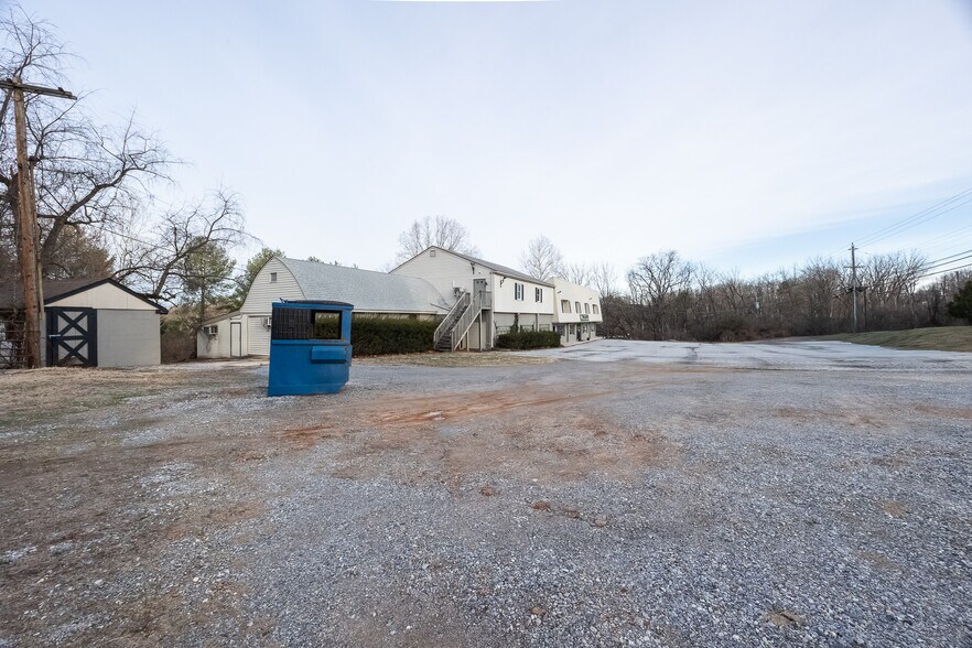 More Photos Of 1340 Pottstown Pike, West Chester General Retail For Sale