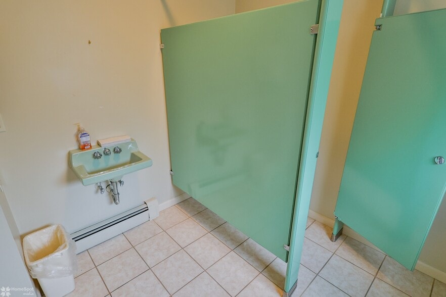 More Photos Of 1619 W Hamilton St, Allentown Funeral Home For Sale