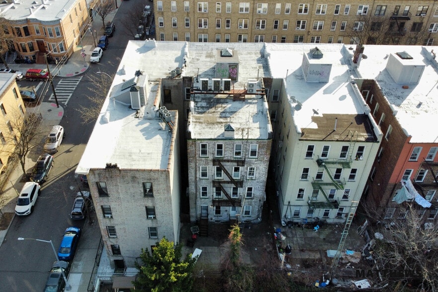 More Photos Of 6147 Woodbine St, Ridgewood Apartments For Sale