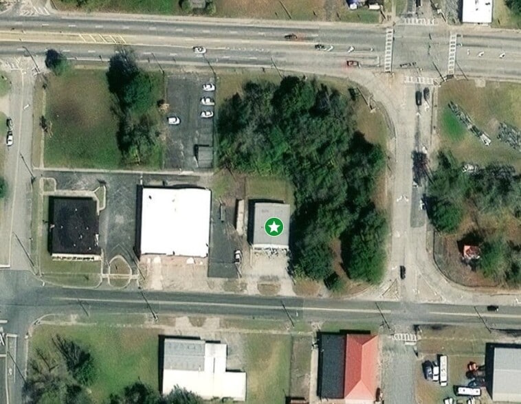 More Photos Of 906 Francis St, Waycross Warehouse For Sale