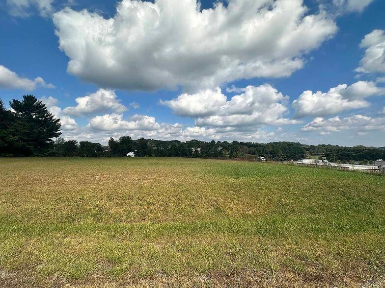 More Photos Of 1001 W Jackson Blvd, Jonesborough Land For Sale