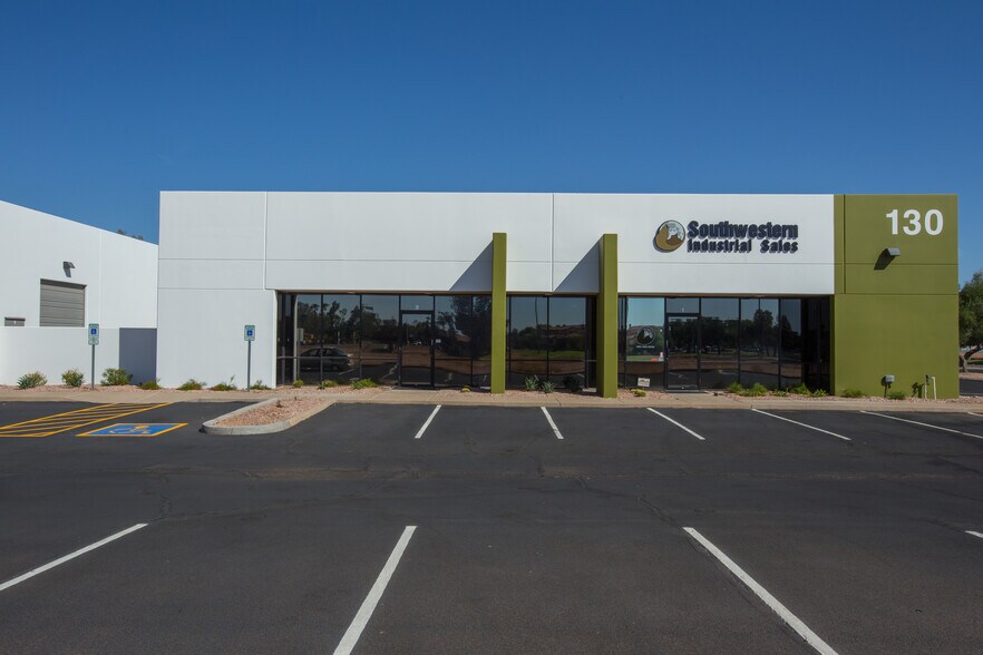 More Photos Of 2775 N Arizona Ave, Chandler Unknown For Lease