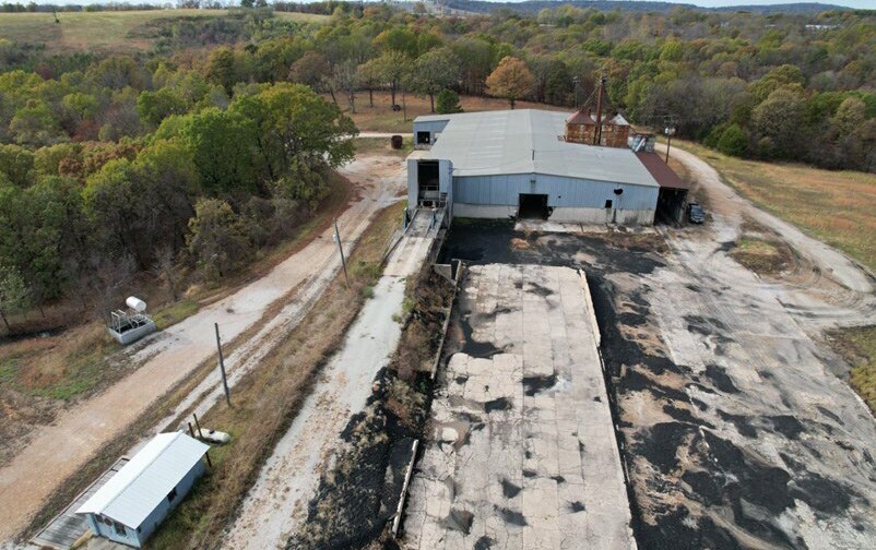 More Photos Of Charcoal Plant Dr, Omaha Warehouse For Sale