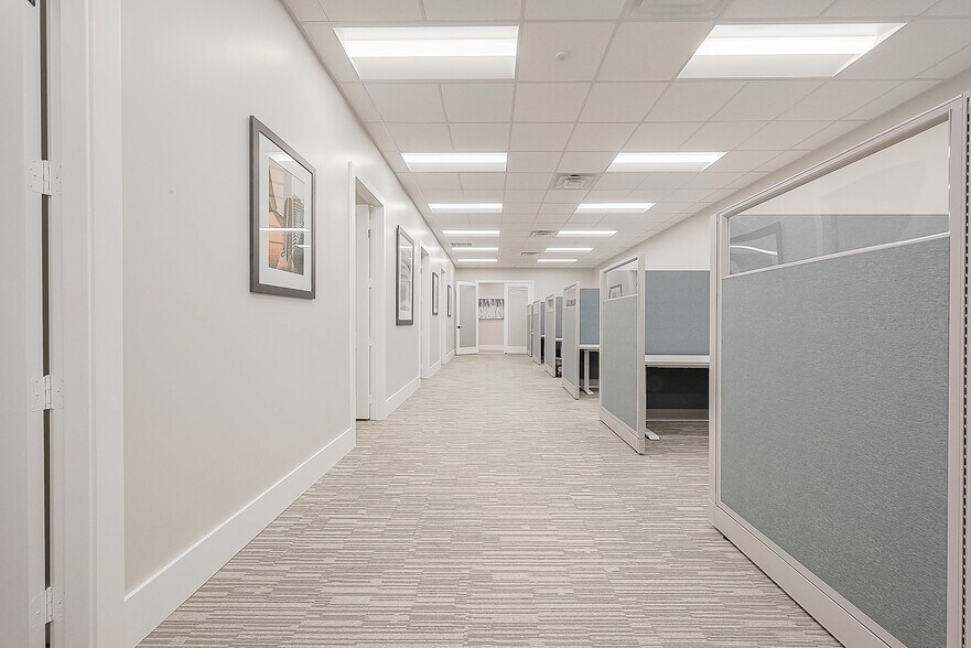 More Photos Of 23537 Kingsland Blvd, Katy Office For Sale