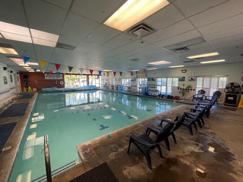More Photos Of 1722 E Rose Ave, Orange Office For Sale
