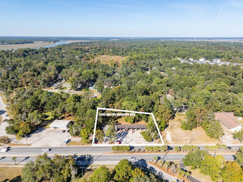 More Photos Of 1810 Ribaut Rd, Port Royal Convenience Store For Sale