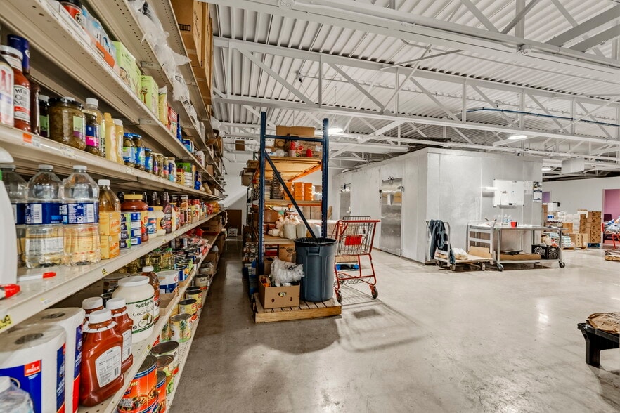 More Photos Of 4144 Pennsylvania 147 Hwy, Herndon Supermarket For Sale