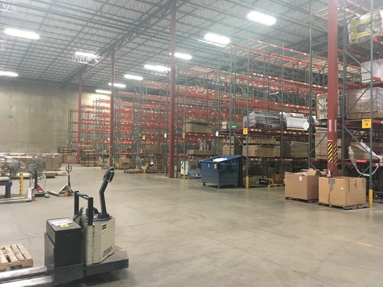 More Photos Of 6240-6250 Carmen Ave, Inver Grove Heights Warehouse For Lease