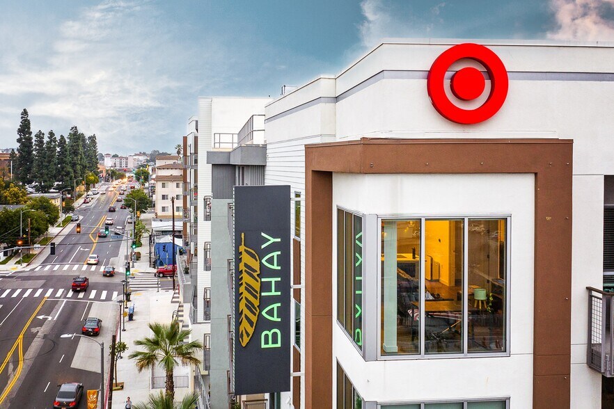 More Photos Of 330 N Westlake Ave, Los Angeles Apartments For Lease