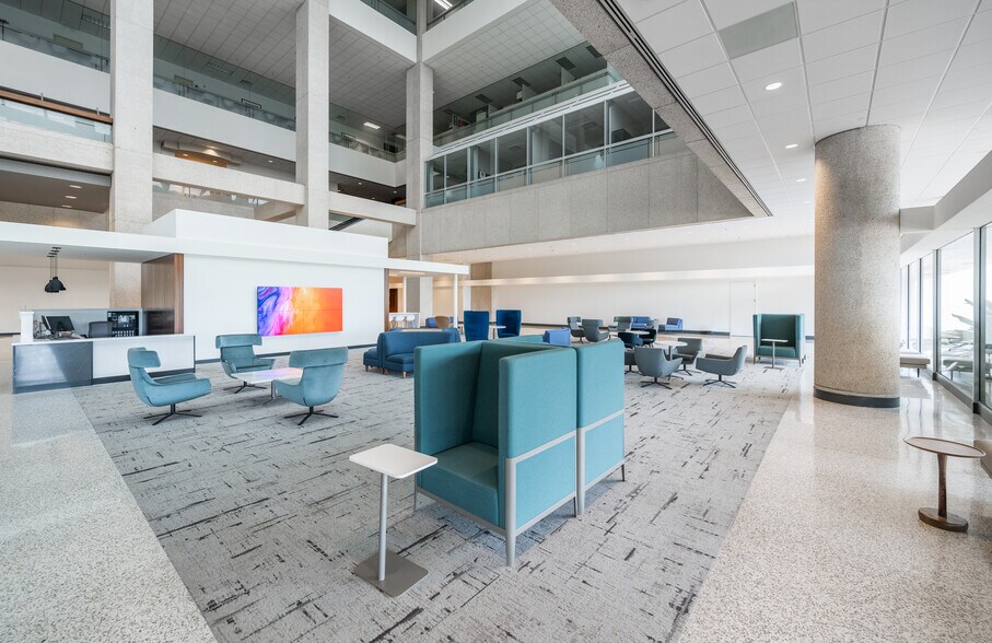 More Photos Of 1 Independent Dr, Jacksonville Office For Sale