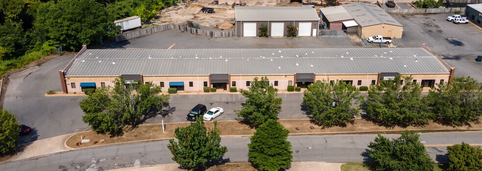 More Photos Of 1300 Westpark Dr, Little Rock General Retail For Lease