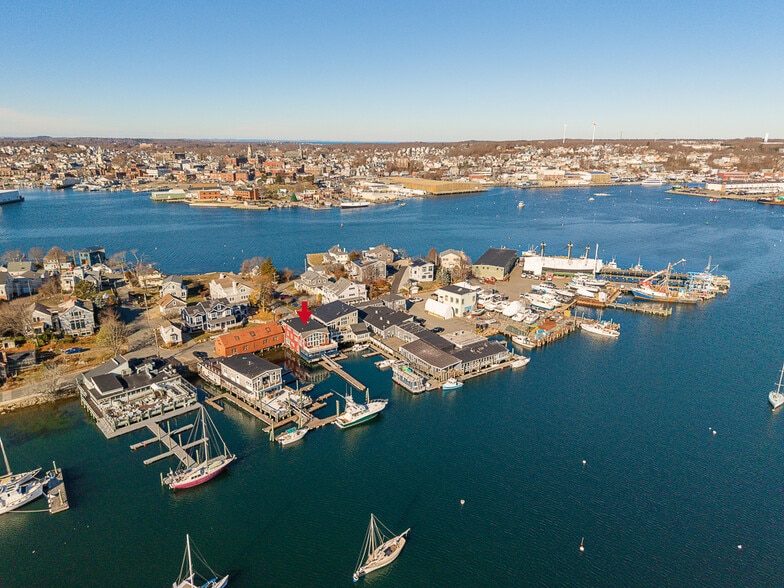 More Photos Of 73 Rocky Neck Ave, Gloucester Restaurant For Sale