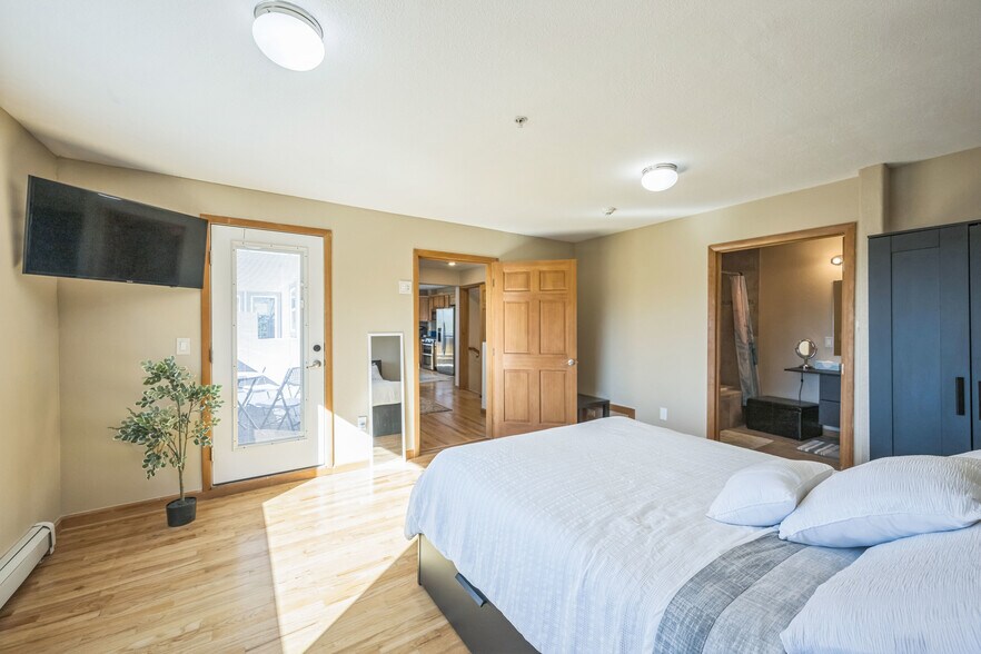 More Photos Of 5380 N Lariat Dr, Castle Rock Specialty For Sale