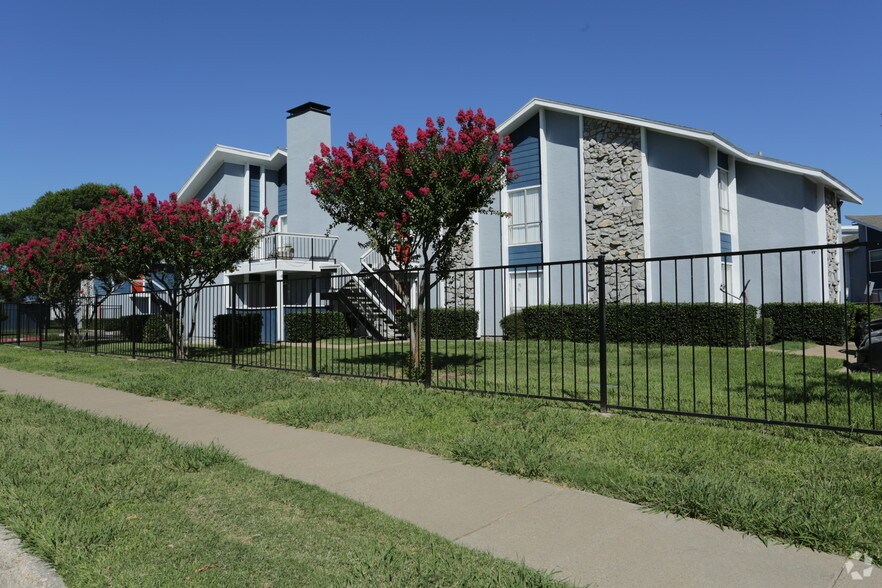 More Photos Of 6109 Bay Island Dr, Garland Apartments For Sale
