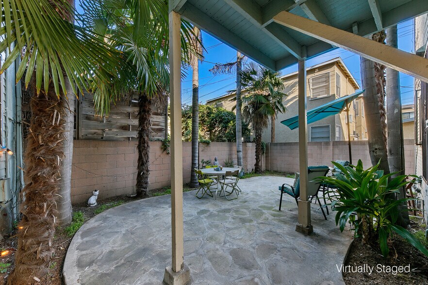 More Photos Of 32 Orange Ave, Long Beach Apartments For Sale