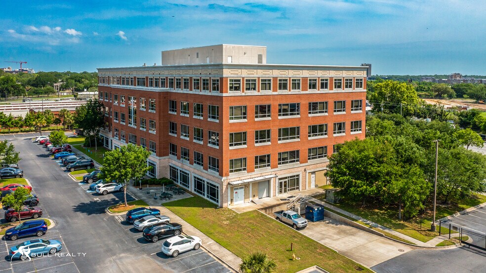More Photos Of 761 Wheaton St, Savannah Office For Sale