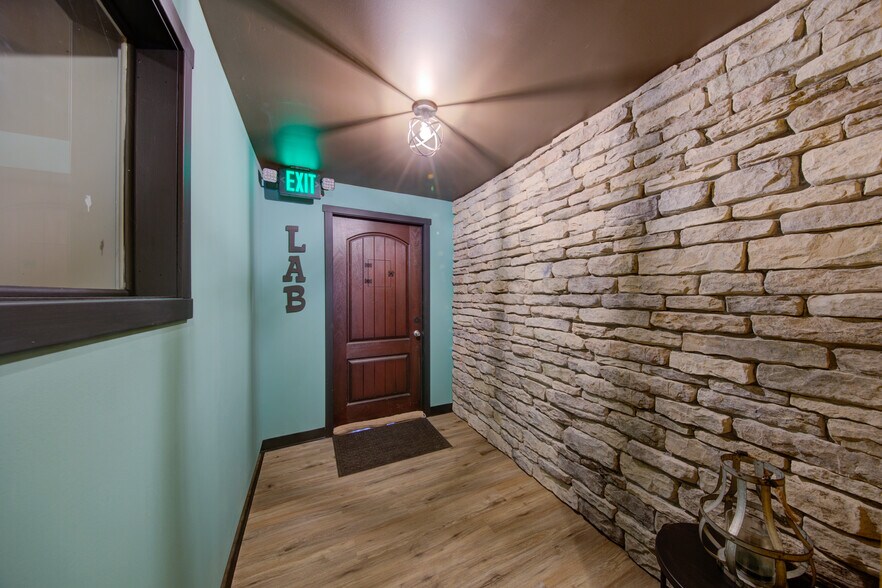 More Photos Of 2930 Rt 43, Averill Park Restaurant For Sale