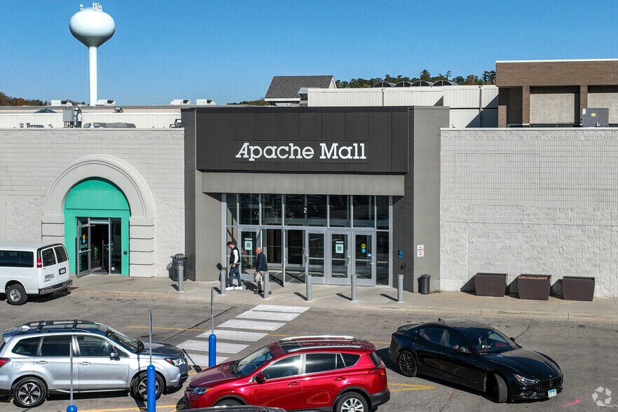 More Photos Of 333 Apache Mall, Rochester Unknown For Sale
