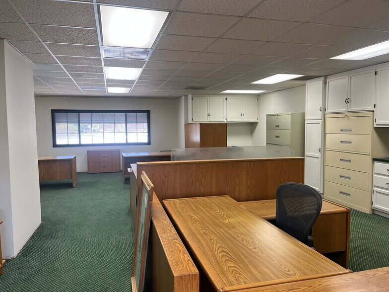 More Photos Of 3814 Colorado Blvd, Pasadena Loft Creative Space For Lease