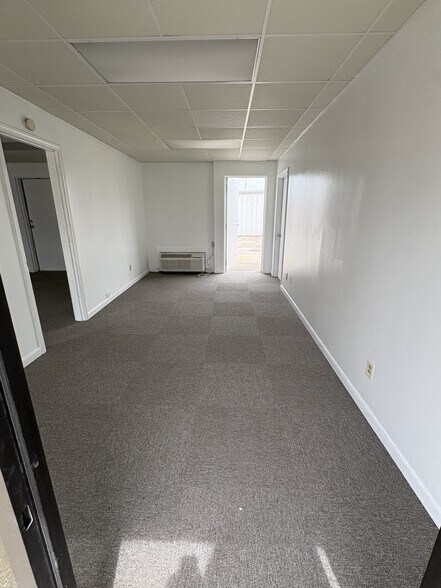 Primary Photo Of 460 S Post Oak Rd, Sulphur Self Storage For Lease