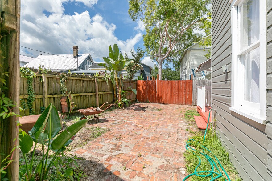 More Photos Of 40 Abbott St, Saint Augustine Flex For Sale