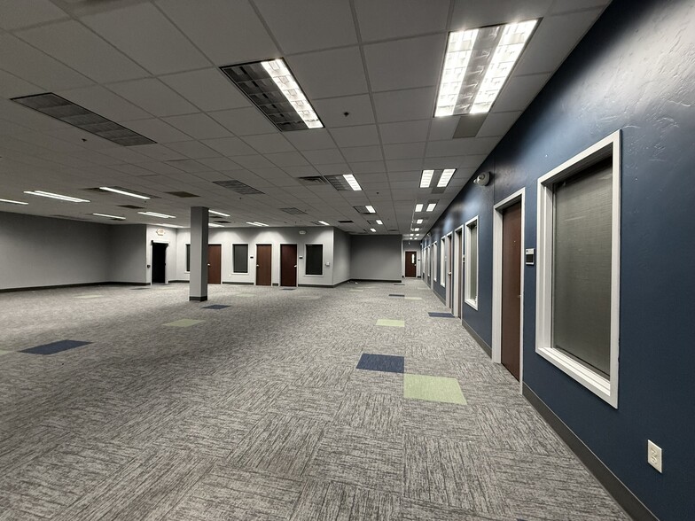 More Photos Of 110-301 N Adams St, Green Bay Office Residential For Sale