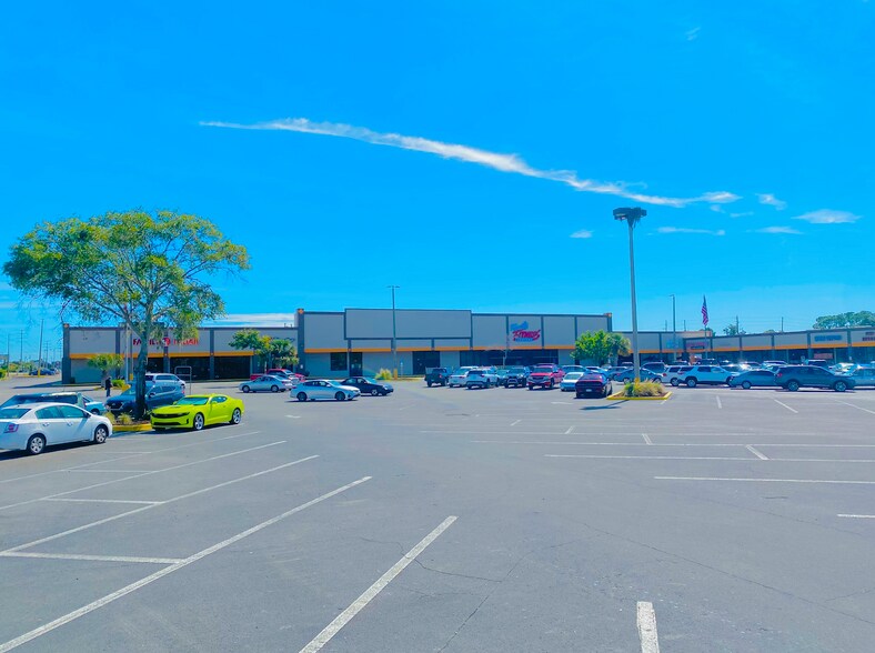 More Photos Of 6658 Ridge Rd, Port Richey Unknown For Lease