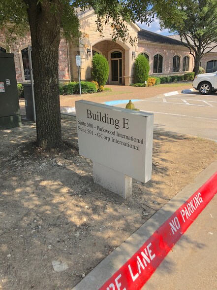More Photos Of 3550 Parkwood Blvd, Frisco Medical For Lease