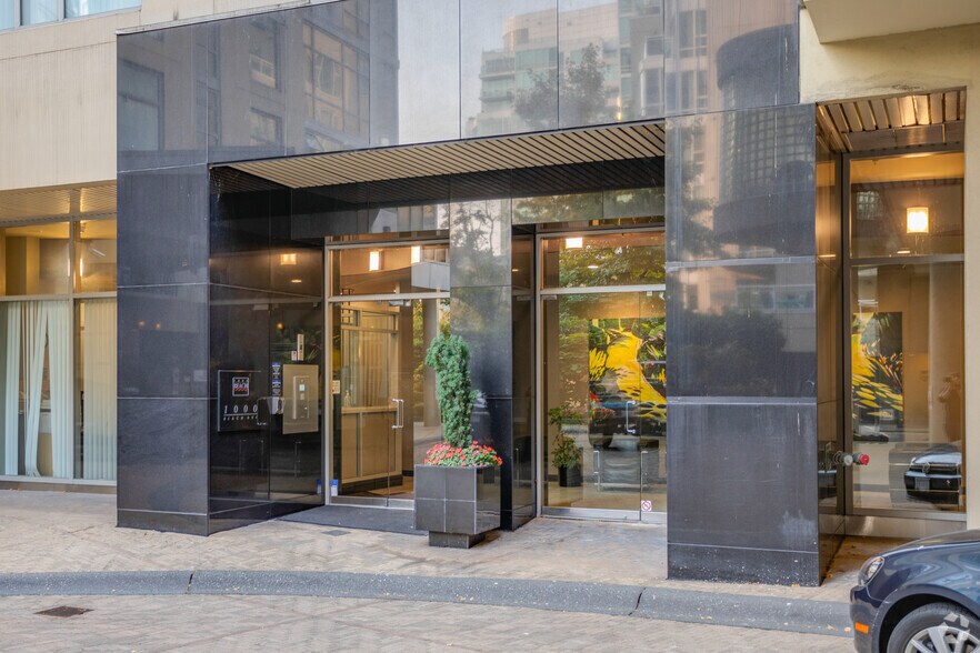 More Photos Of 1000-1012 Beach Ave, Vancouver Apartments For Sale