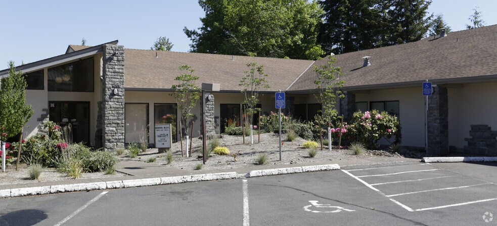 Primary Photo Of 8855 SW Holly Ln, Wilsonville Office For Sale