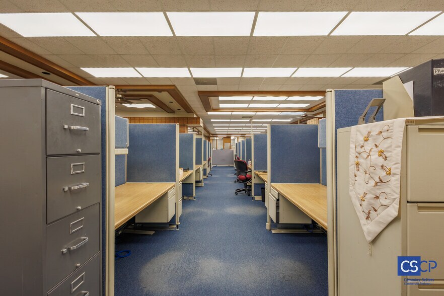 More Photos Of 855 W Ash Ave, Duncan Office For Sale