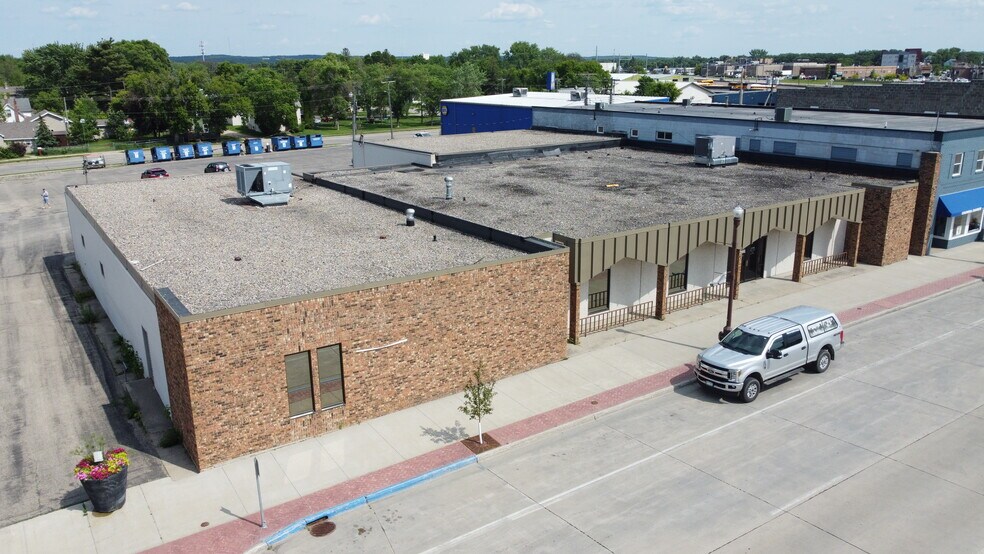 More Photos Of 511 Washington Ave, Detroit Lakes Office For Sale