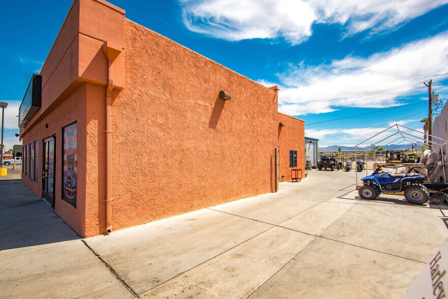 More Photos Of 2106 Highway 95, Bullhead City Auto Dealership For Sale