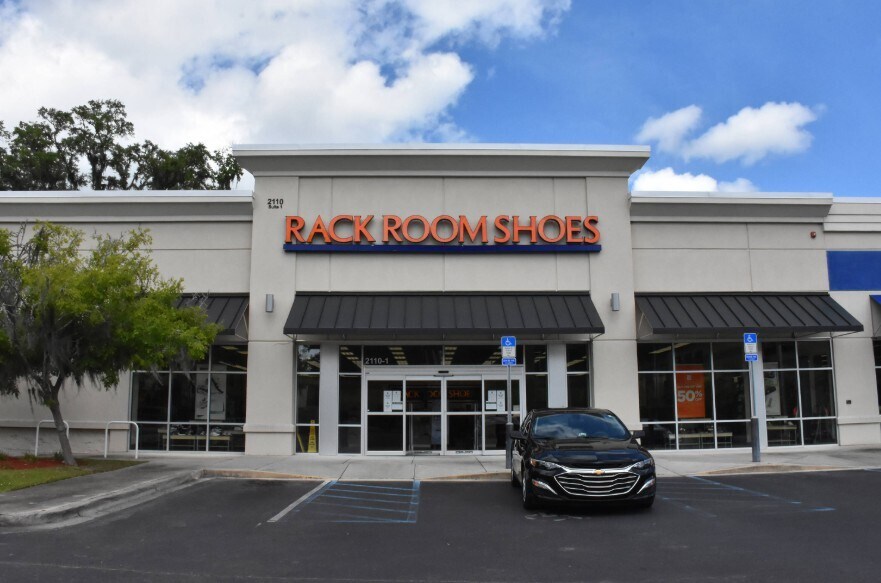 More Photos Of 2110 Apalachee Pky, Tallahassee Freestanding For Lease