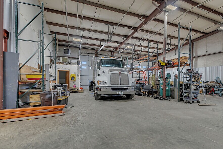 More Photos Of 601 Franklin Ave NE, Saint Cloud Warehouse For Sale