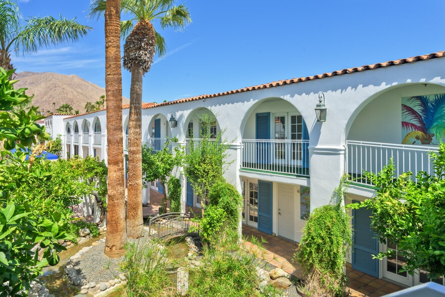 More Photos Of 2330 N Palm Canyon Dr, Palm Springs Hotel For Sale