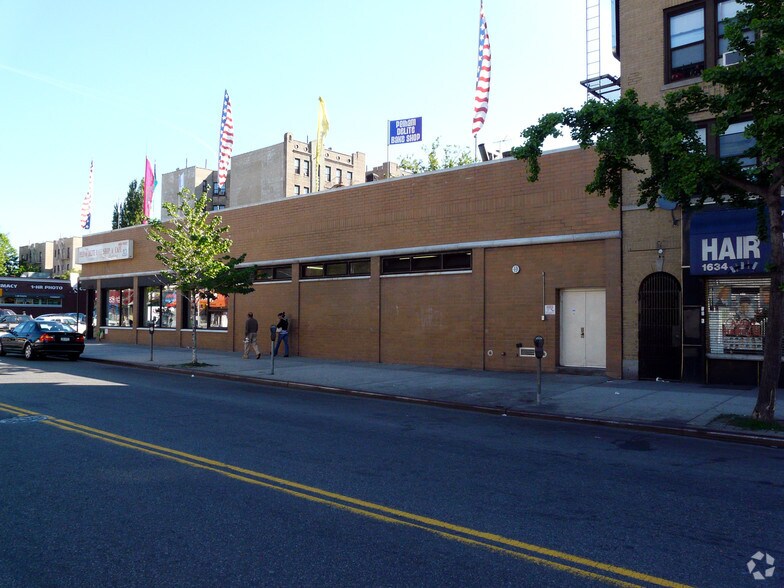 More Photos Of 1650 Crosby Ave, Bronx Storefront For Lease