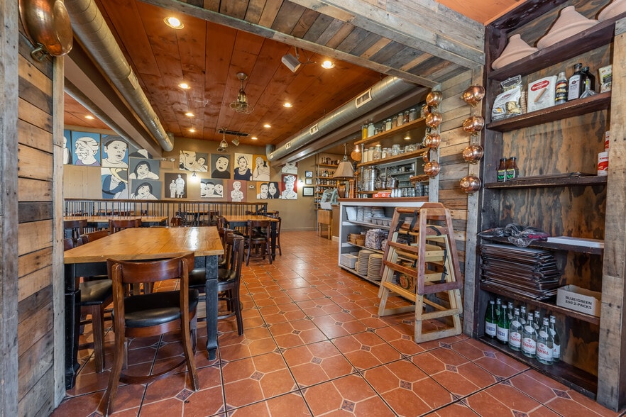 More Photos Of 424 N Main St, Souderton Restaurant For Sale