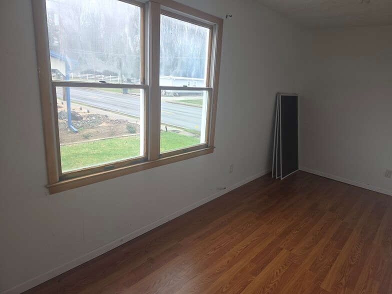 More Photos Of 822 Main St, Jamestown Freestanding For Sale