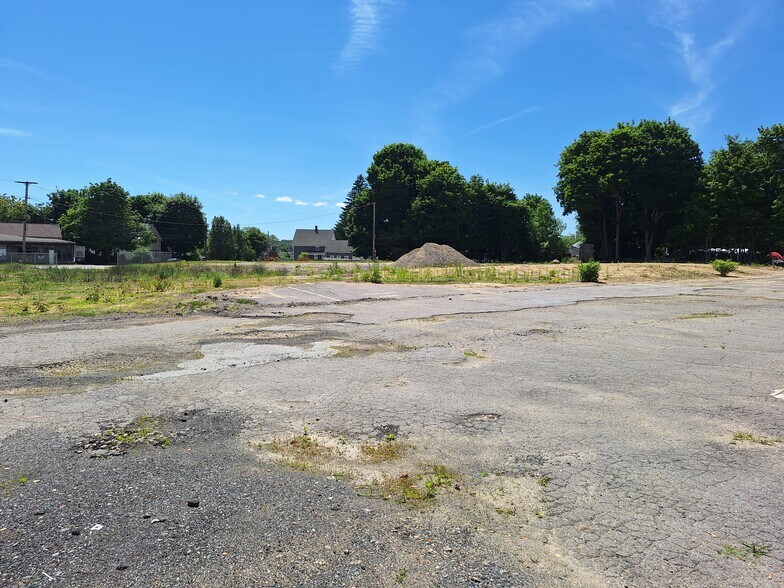 More Photos Of 77 New Salem St, Laconia Land For Sale
