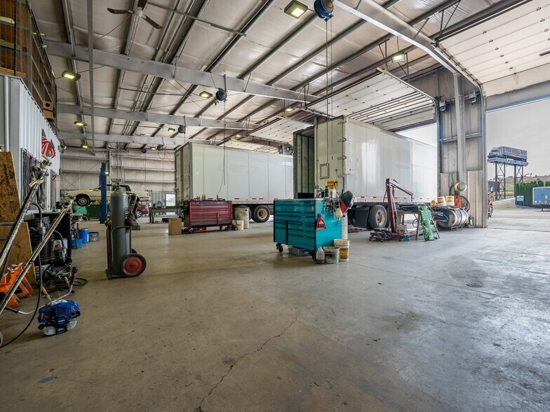 More Photos Of 26 Truck Tech Way, Shippensburg Auto Dealership For Sale