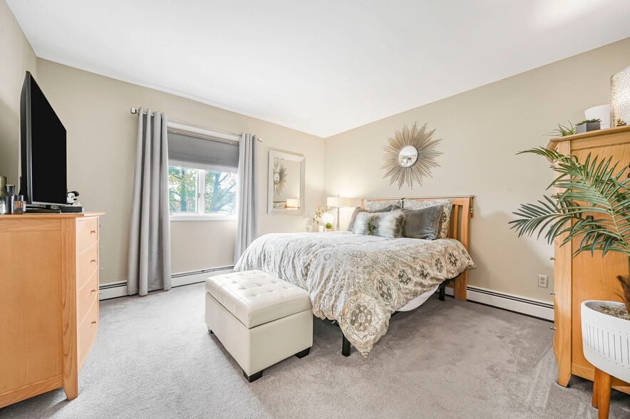 More Photos Of 171-173 Franklin Ave, Nutley Storefront Retail Residential For Lease